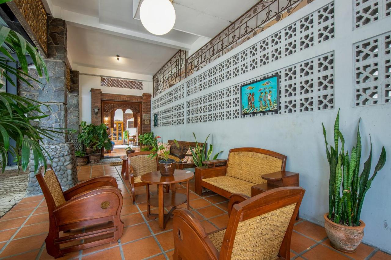 Sekararum Butik Syariah Guesthouse Бандунг Экстерьер фото