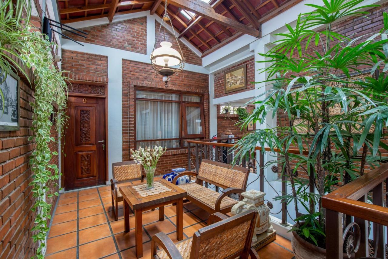Sekararum Butik Syariah Guesthouse Бандунг Экстерьер фото