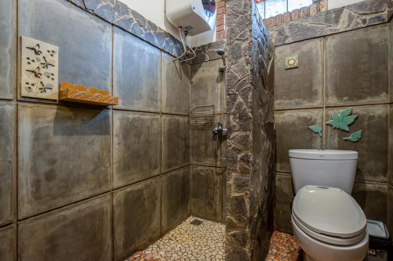 Sekararum Butik Syariah Guesthouse Бандунг Экстерьер фото