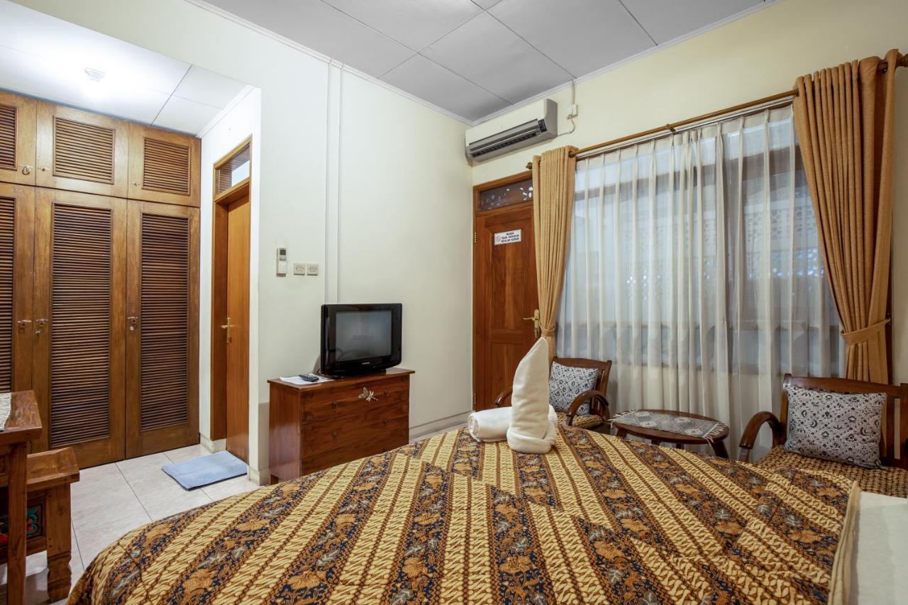 Sekararum Butik Syariah Guesthouse Бандунг Экстерьер фото