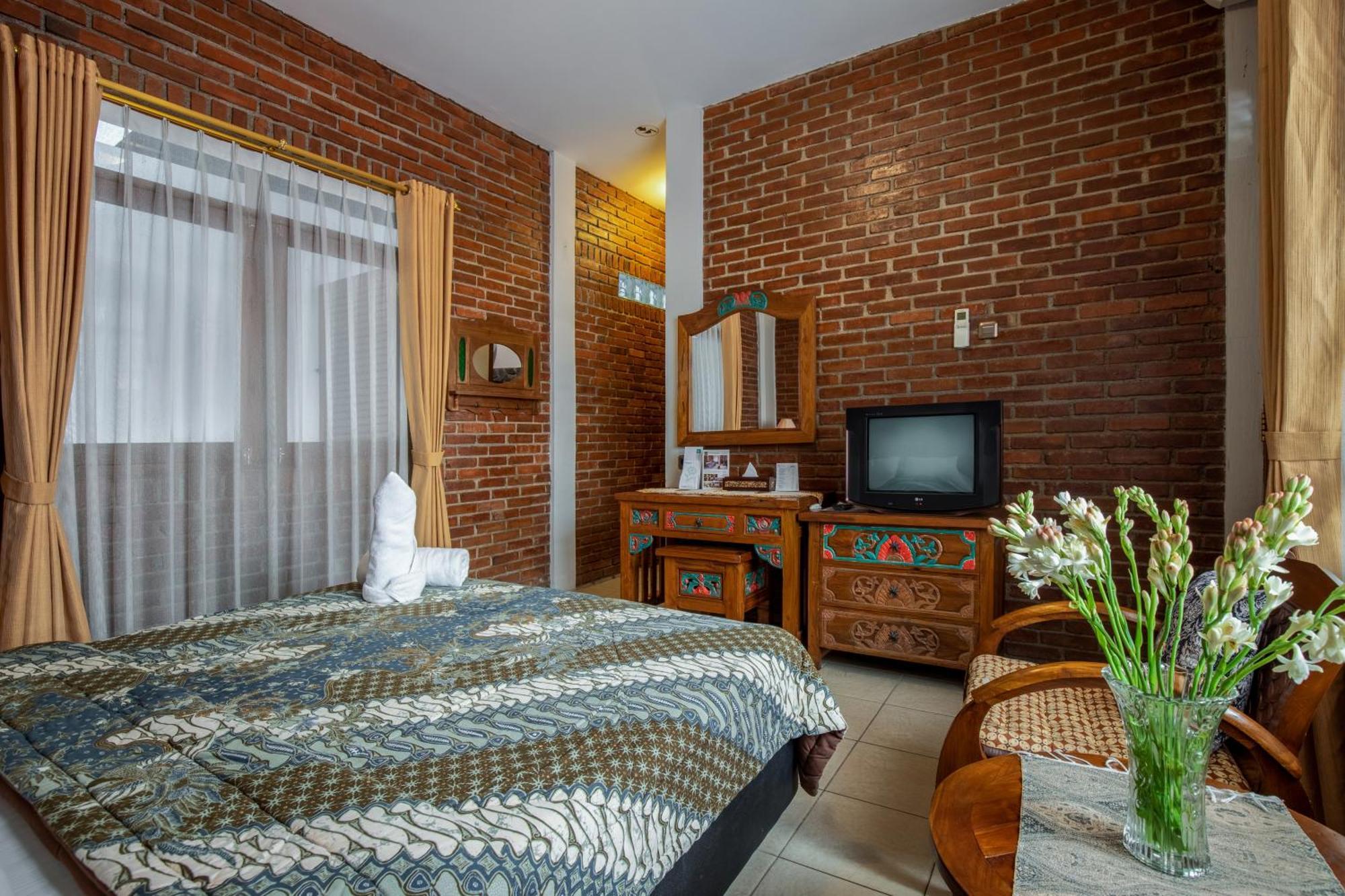 Sekararum Butik Syariah Guesthouse Бандунг Экстерьер фото